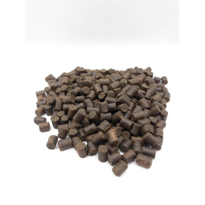 Пелети, пелети для коропа, пелети Carp Drive Black Premium Halibut (преміум класу) 8 мм 500гр